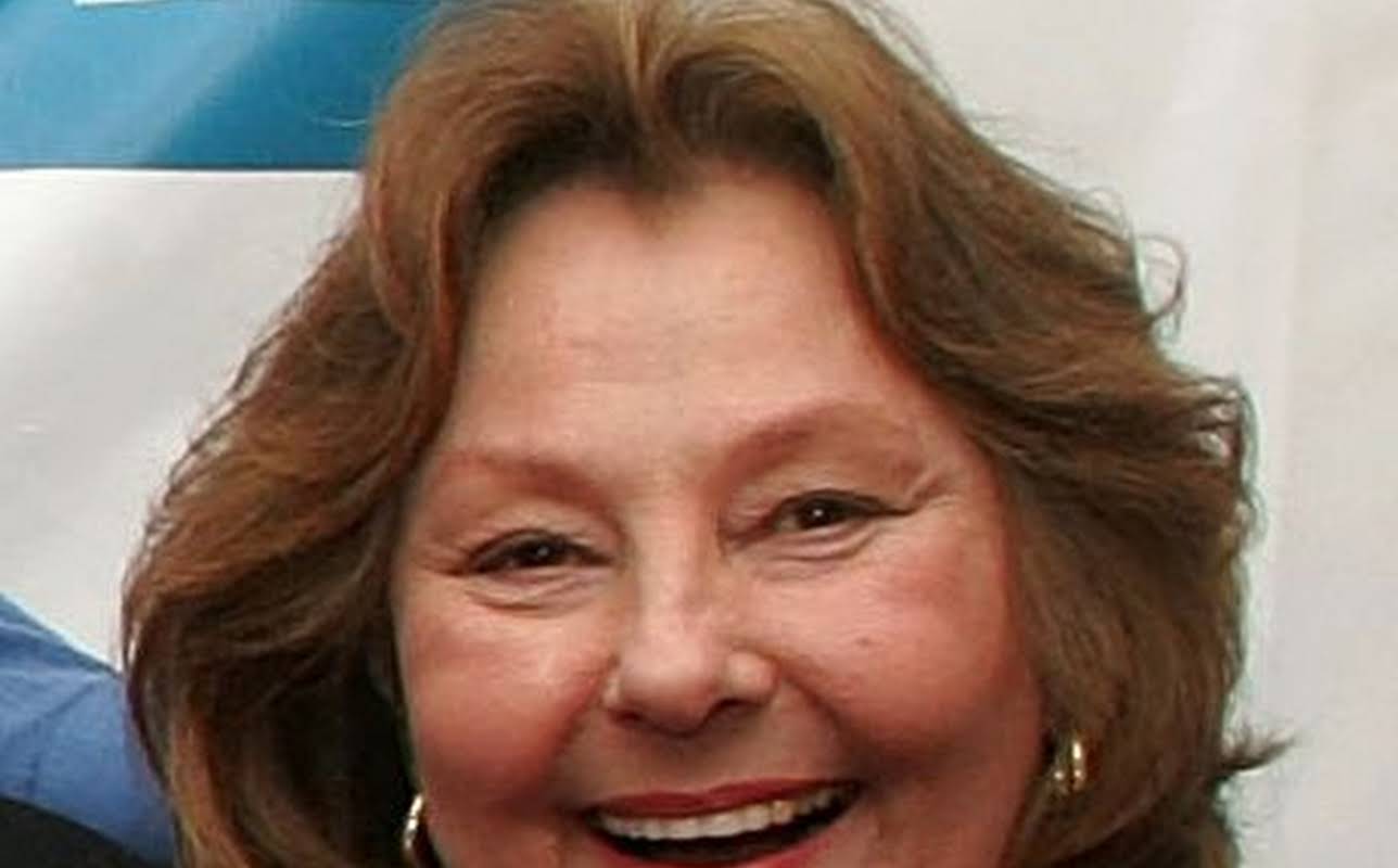 Carlin Glynn