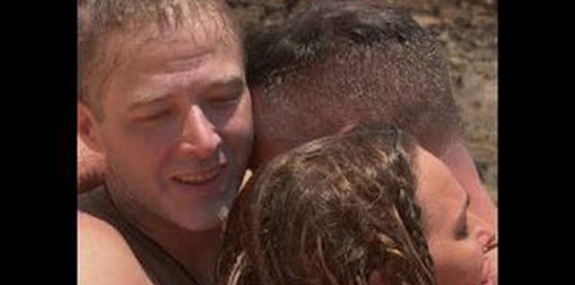 01:43: Aventura en pelotas: náufragos: El señor de las moscas de arena | Discovery | 2/17 2026