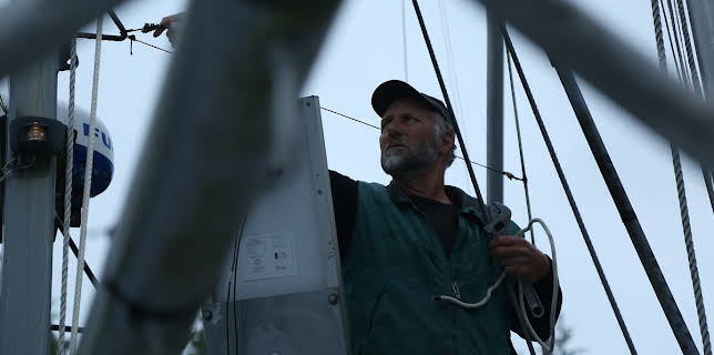 10:00 PM: Lawless Island | Nat Geo Wild | 12/10 2025