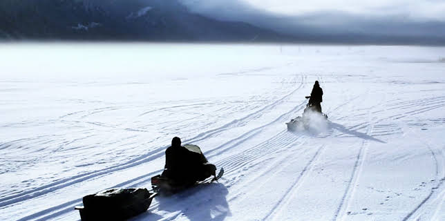 8:00 PM: Last Outpost (S1 E1) (S1) | Discovery Turbo | 12/20 2025
