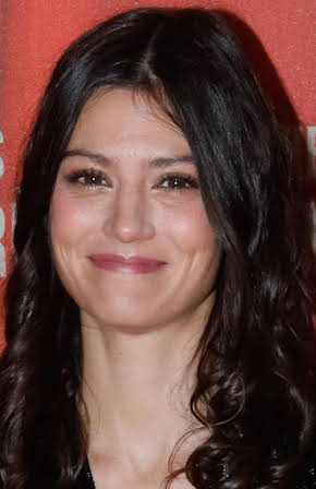 Lucie Boujenah as 