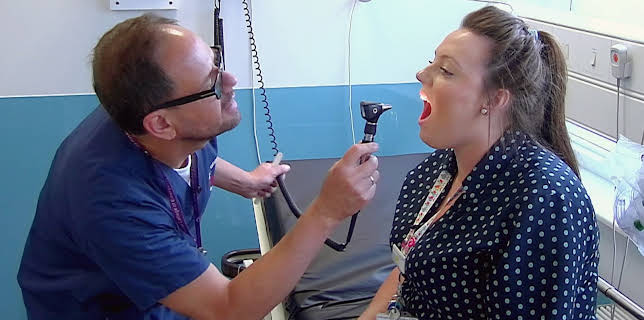 1:15 AM: 24 Hours in A&E | More 4 | 12/25 2025