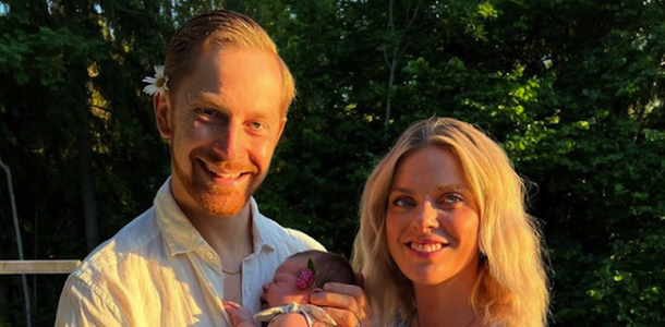 "Gift vid första ögonkastet"-paret Ida och Arvids hemliga bebis