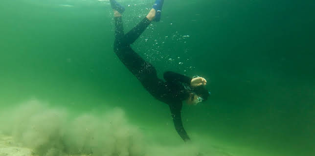 10:25: Skattejakt i fjæra: Gøymd på djupet | NRK Super | 11/21 2025