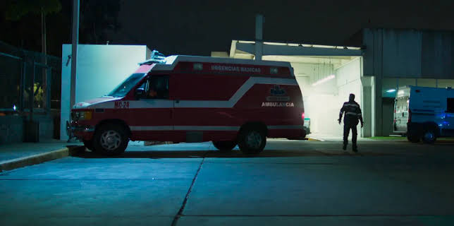 Midnight Family (2019)