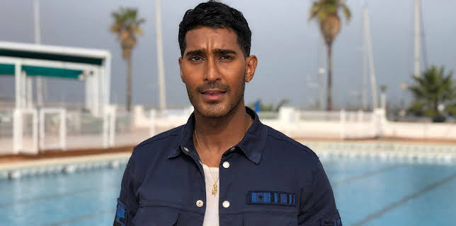 10:40 AM: A Place in the Sun | Channel 4 | 1/2 2026