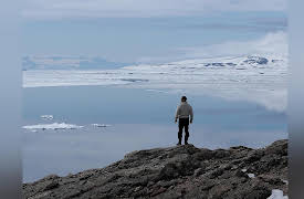 Expedition with Steve Backshall: Season 1: Greenland: Frozen Frontier