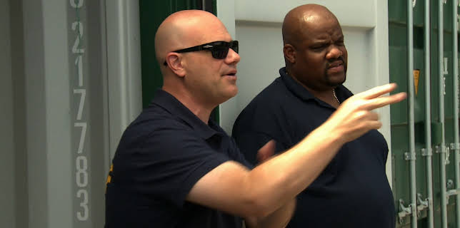 1:30 PM: Storage Hunters UK (S1 E10) (S1) | Dave | 11/23 2025