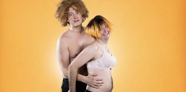 23:45: Martin og Mikkelsen | NRK 2 | 2/24 2026