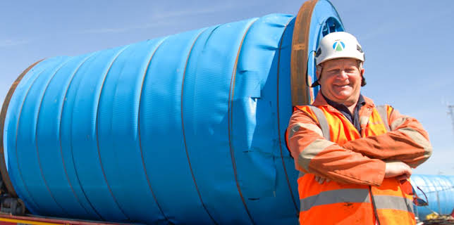 4:00 PM: Trucking Heavy (S2 E1) (S2) | Paramount | 2/16 2026