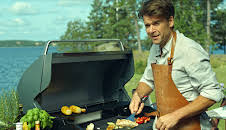 Sommaren med släkten (S4 E8)