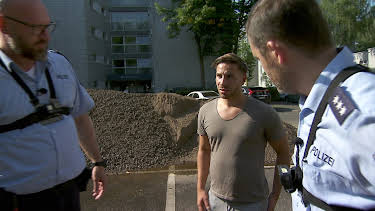 15:00: SOS - Retter im Einsatz (S2 E44) (S2) | RTL 2 | 9/25 2026