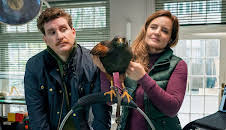 Tierärztin Dr. Mertens (94)