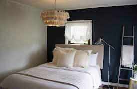 Fixer to Fabulous, Season 1: A Surprise Renovation