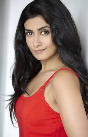 Ana Sani as 