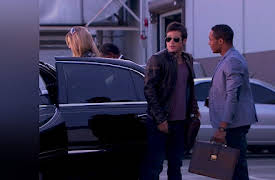 Hollywood Heights Volume 1: Meeting a Rockstar