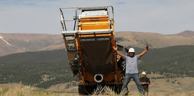 11:15: Gold Rush: Dave Turin's Lost Mine (S3 E1) (S3) | Discovery Channel | 4/1 2026