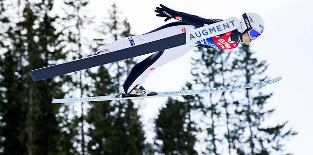 V-cup, hopp: Stor bakke, kvinner