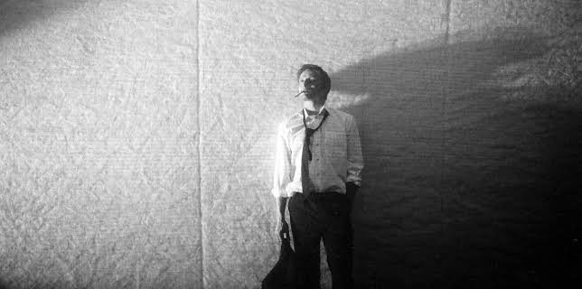 21:49: Mads Mikkelsen - Brillanter Bösewicht | Arte | 12/17 2025