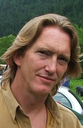 Stefen Fangmeier as Director