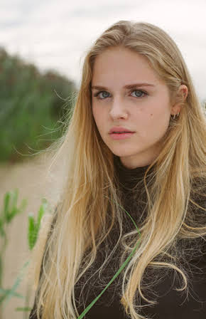 Marie-Mae van Zuilen as 