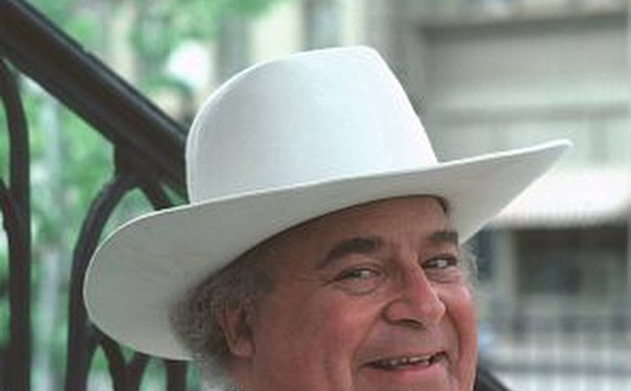 Sorrell Booke