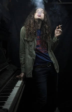 Kurt Vile as 