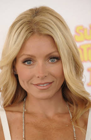 Kelly Ripa as 