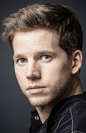 Stark Sands as 