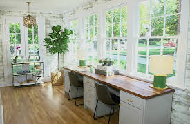 Bargain Mansions, Season 1: Fireplaces and Wired Spaces