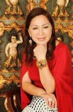 Ana Maria Estrada as 