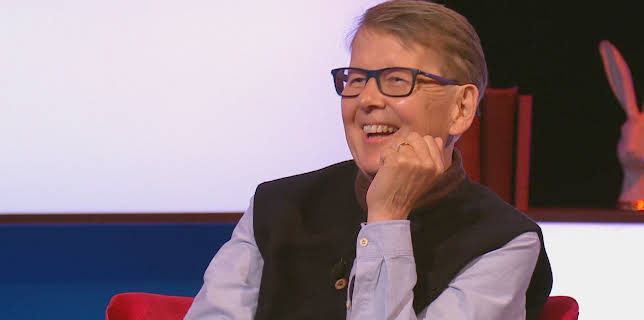 8:20 PM: Richard Osman's House of Games (S5 E49) (S5) | Dave | 11/6 2025