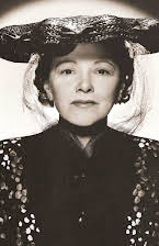 Fay Holden como Mrs. Overmire