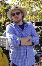 Duncan Skiles som Director