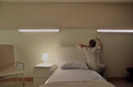 Somewhere Between: Locura