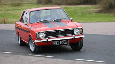 16:30: Salvage Hunters: Classic Cars (S5 E3) (S5) | Discovery Channel | 2/17 2026