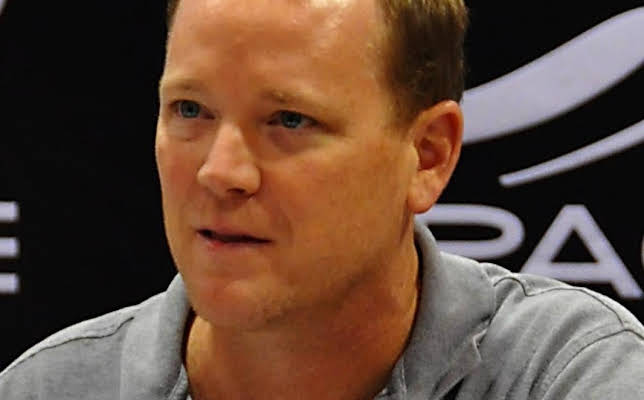 Robert Duncan McNeill