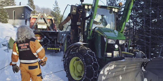 04:00: Frusna vägar (S6 E6) (S6) | TV3 | 2/26 2026