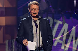 One Mic Stand: A Road Trip to Wiesbaden