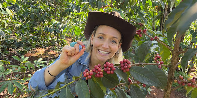 3:25 AM: Food Unwrapped | More 4 | 12/29 2025