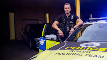 10:00 PM: Police Interceptors (S25 E5) (S25) | Paramount | 10/7 2026