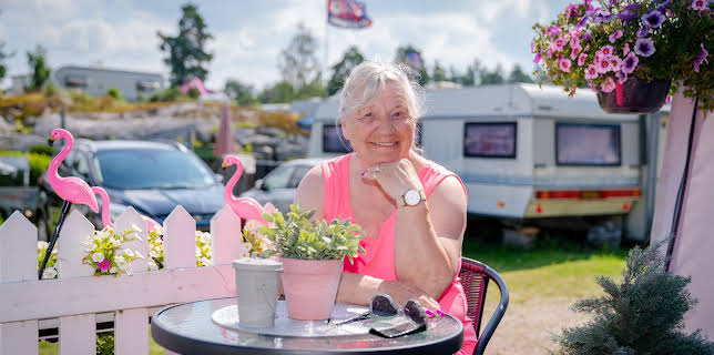 18:50: Ja vi elsker camping (S4 E9) (S4) | FEM | 1/12 2026