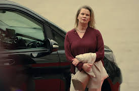 The Ambassador S01: Just a stack of paper