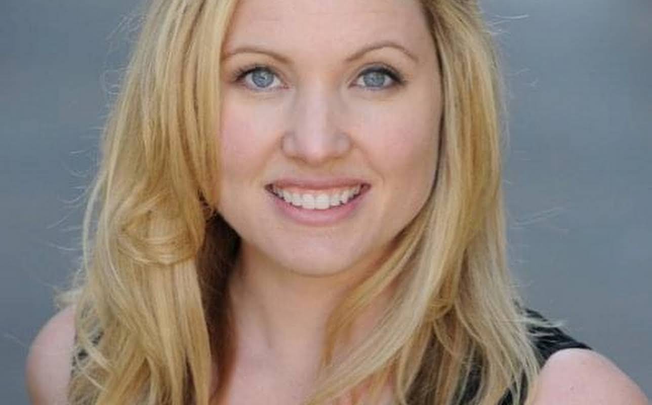 Lindsay Wray