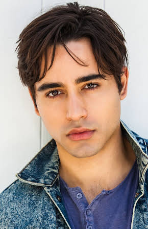 Evan Bittencourt as 