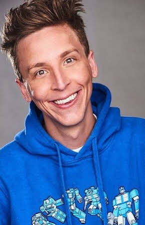 Brennan Murray as 