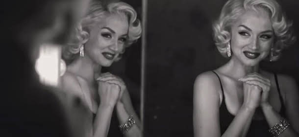 Ana de Armas es idéntica a Marilyn Monroe en 'Blonde'.