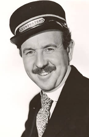 Charles Arnt as Mayor Henricks
