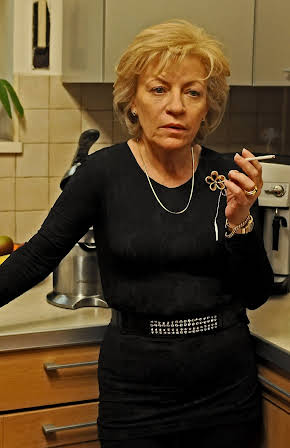 Luminita Gheorghiu as 