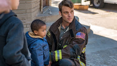 18:30: Chicago Fire (S5 E8) (S5) | Viasat Series | 9/29 2026